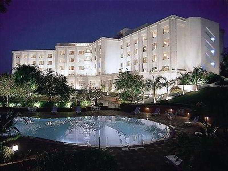 Taj Deccan Hyderabad Exterior foto